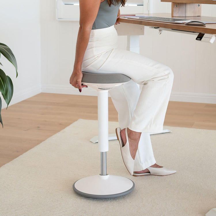 Sit stand motion stool in white
