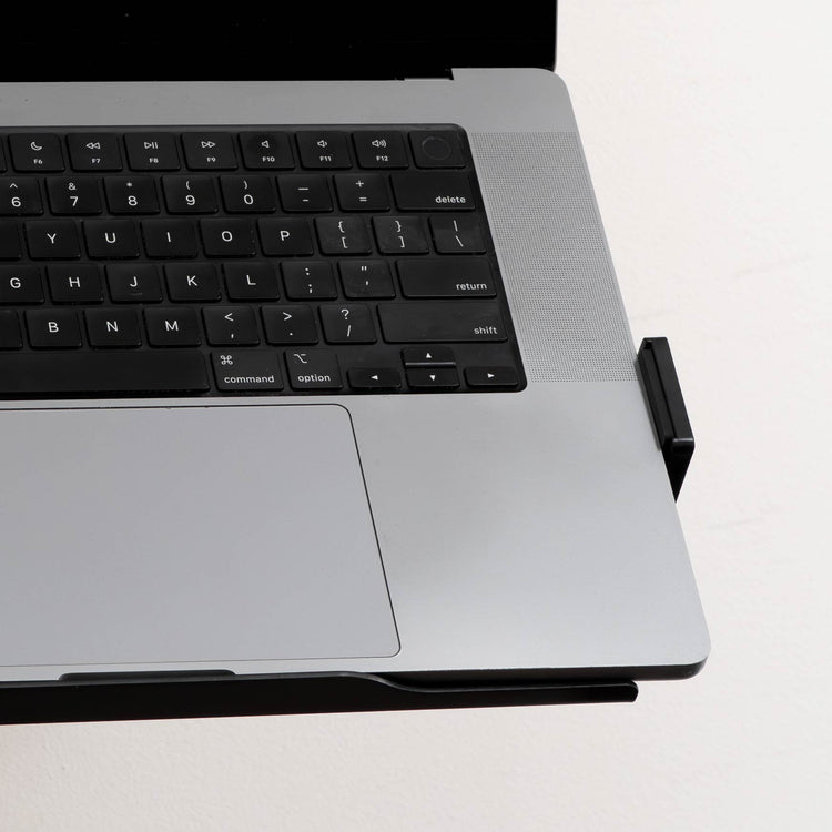 Desky Expandable Laptop Mount