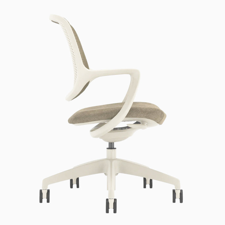 Desky Evoque Low Back Office Chair