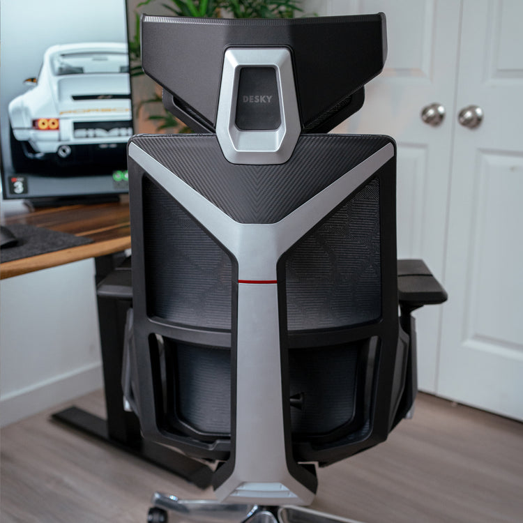 Desky Vanguard Gaming Chair