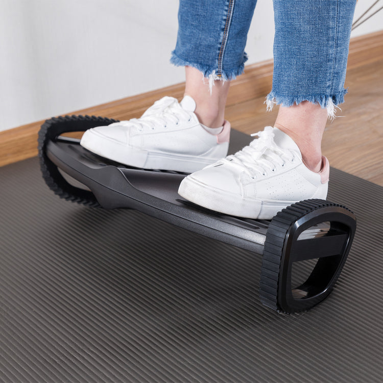 desky classic foot rocker in use at work