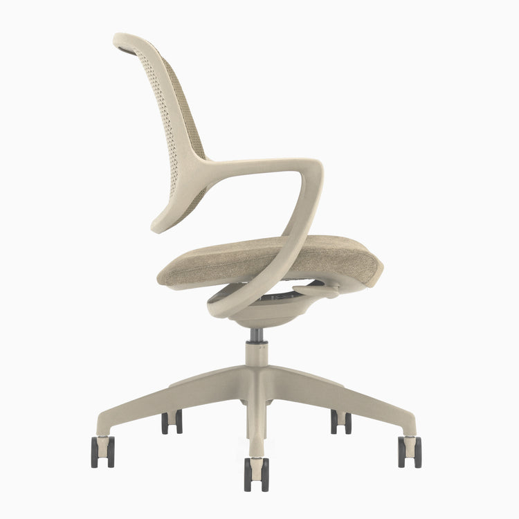 Desky Evoque Low Back Office Chair