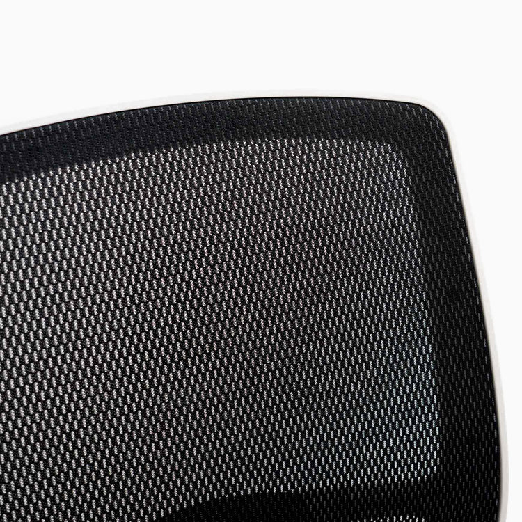 Cooling mesh back chair - Desky